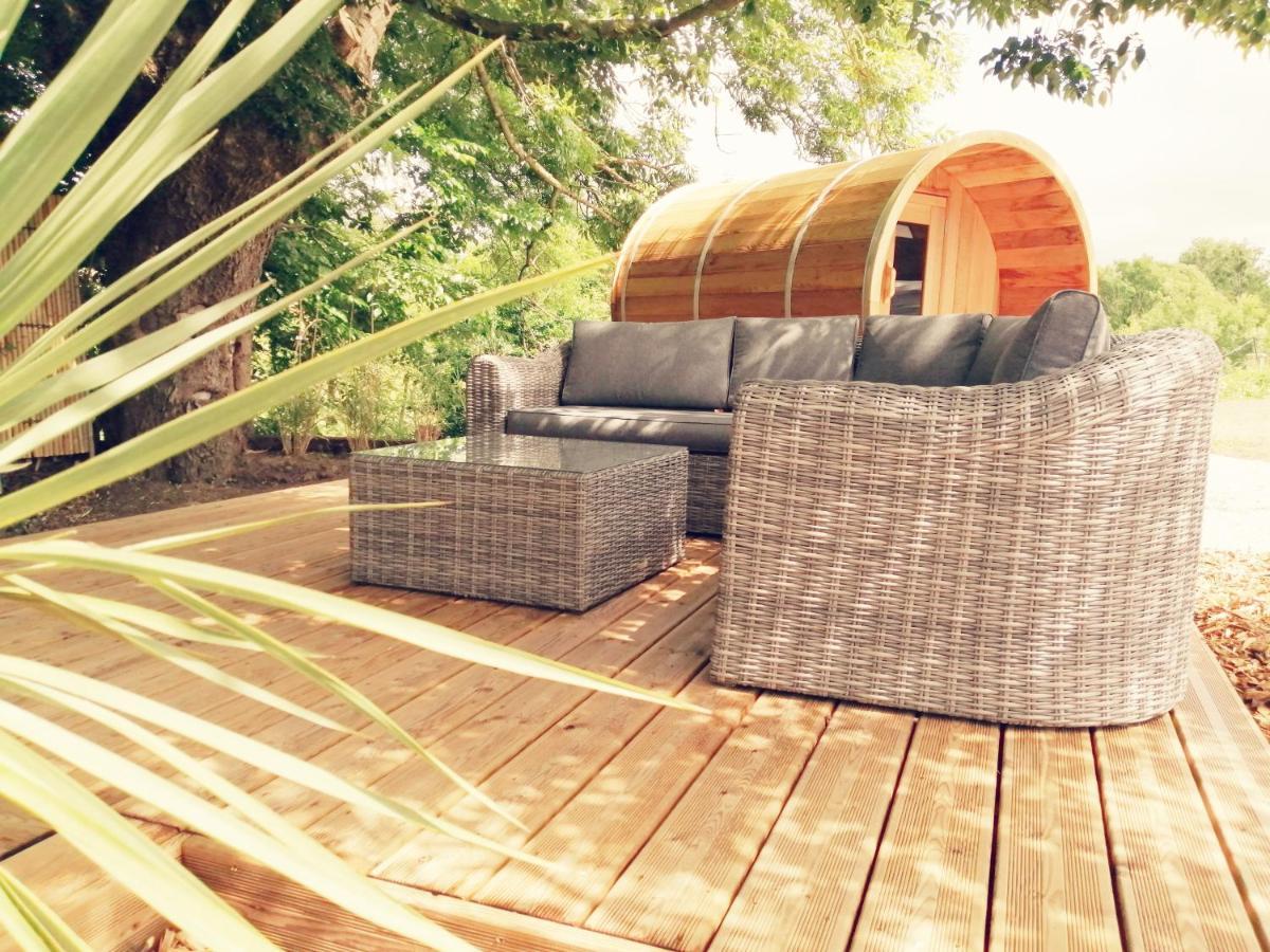 Le Domaine De Pivette Chambre Climatisee Et Insolite Avec Terrasse Privative Avranches Dış mekan fotoğraf